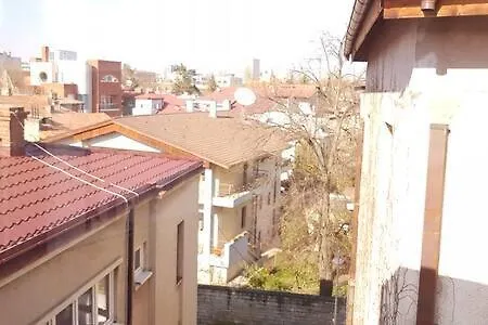 Cosy Place In The Posh Area Of Dorobanti! Διαμέρισμα *
